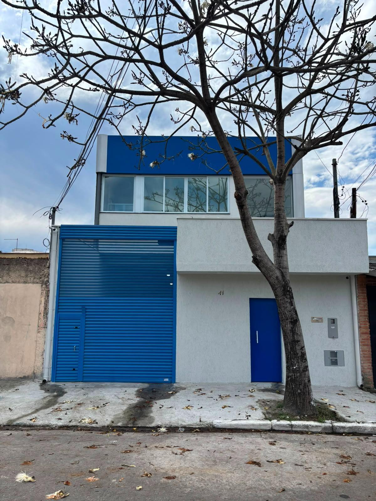 Fachada da base MOVV